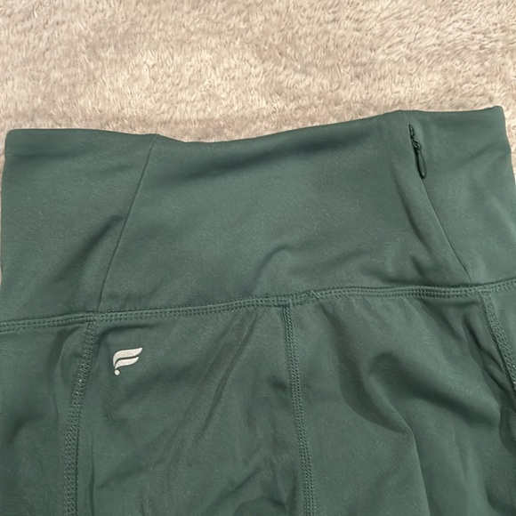 Fabletics XXS Green Set - Picture 8 of 9